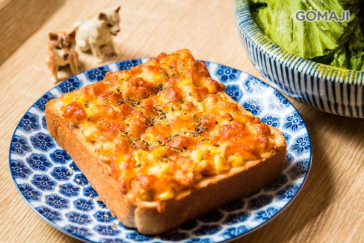 双色起司鮪魚玉米吐司