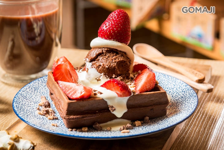 草莓巧克力鬆餅