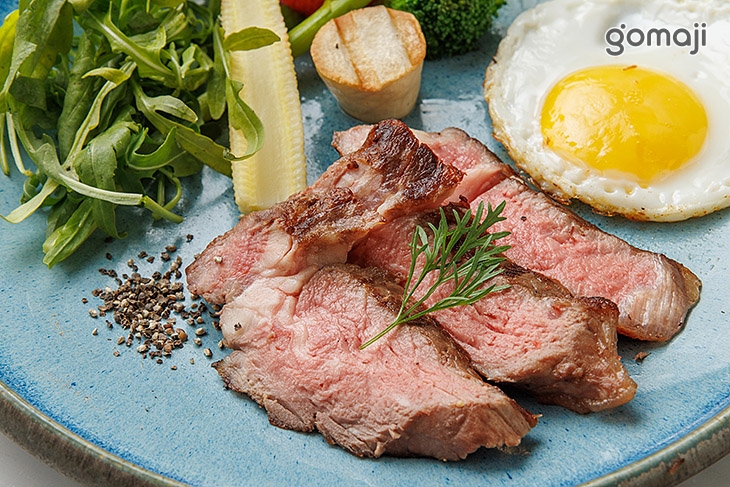熟成15天肋眼牛肉早午餐