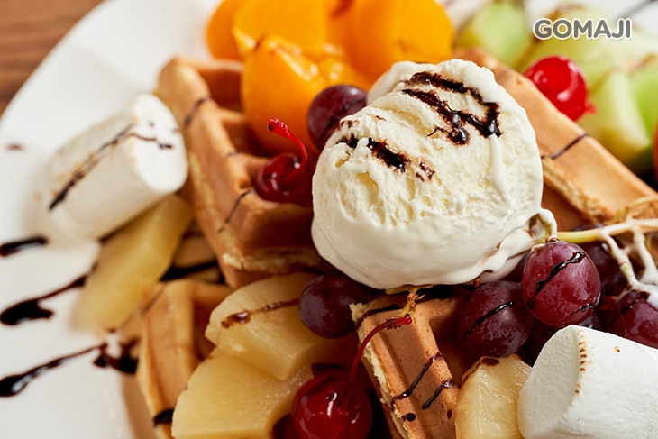 芒果冰淇淋牛奶鬆餅