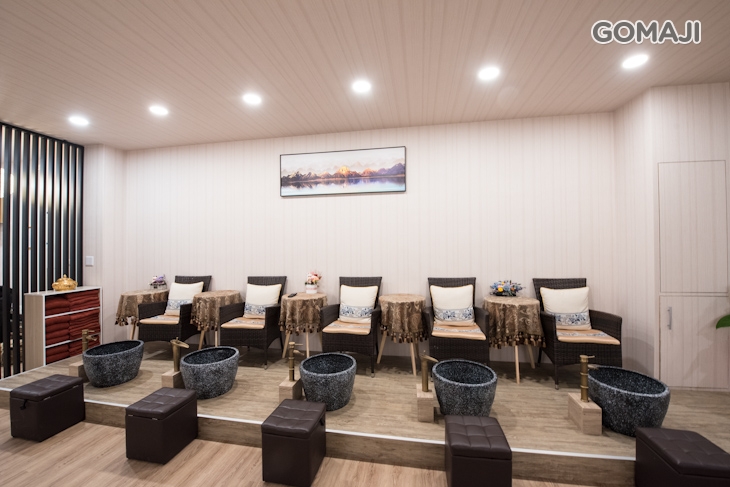 品悅中泰皇家會館