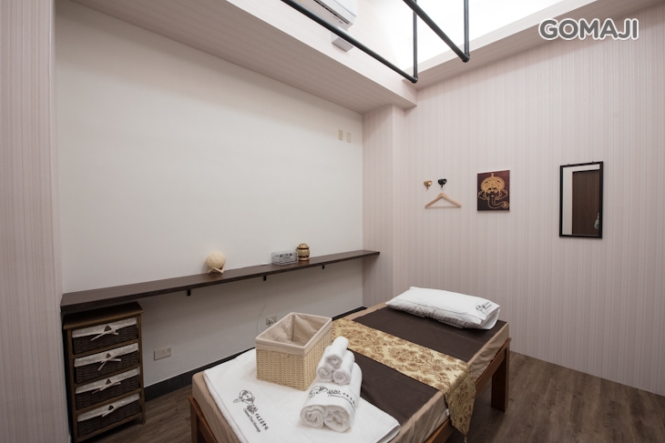 品悅中泰皇家會館