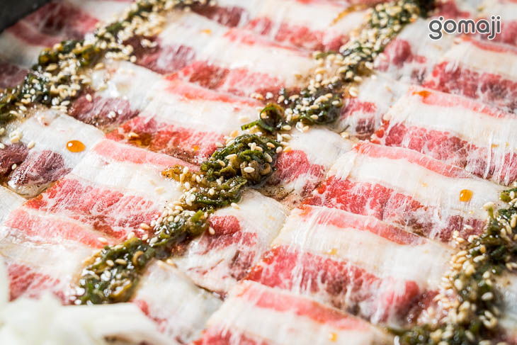 蔥鹽五花牛肉盤