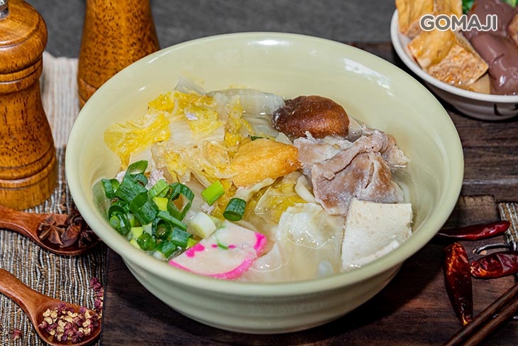 酸菜豬肉麵
