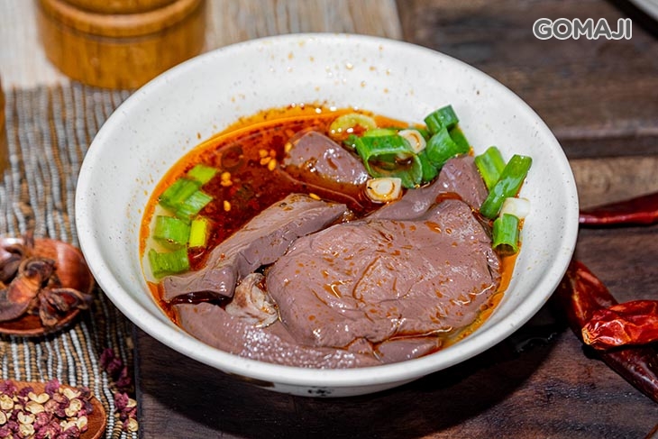 麻辣鴨血