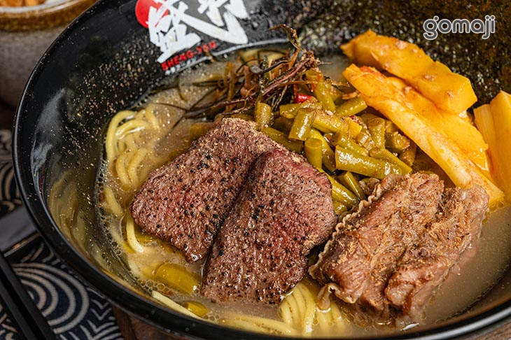 椒香盛牪ラーメン牛拉麵