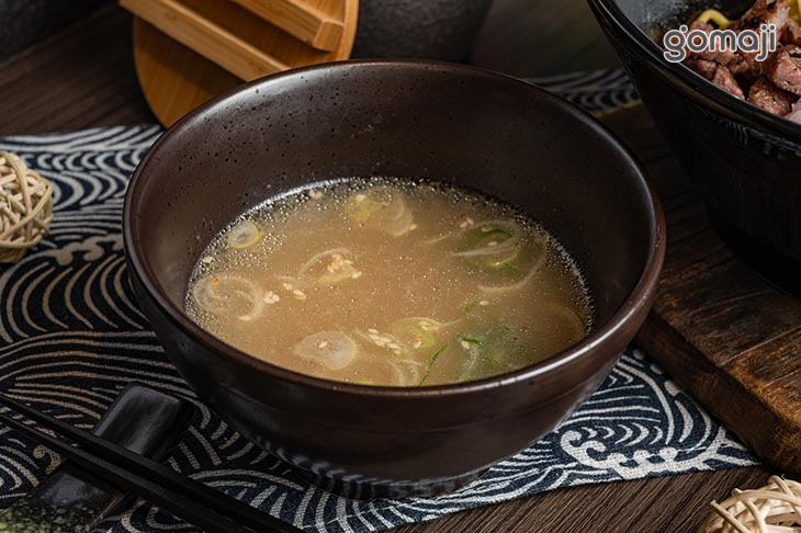 牛油拌麵(附湯