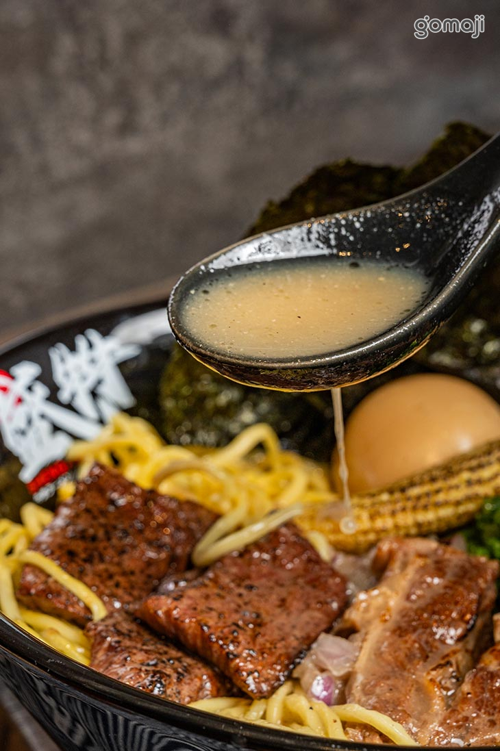 特製原味牛骨白湯拉麵