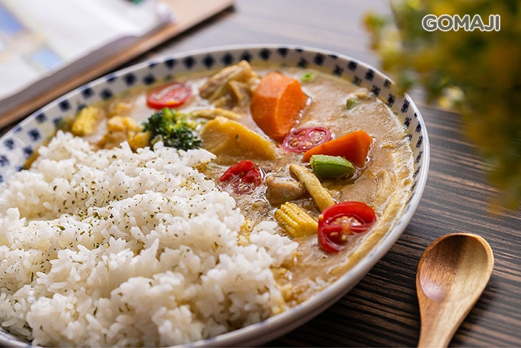 日式蘋果口味咖哩雞飯