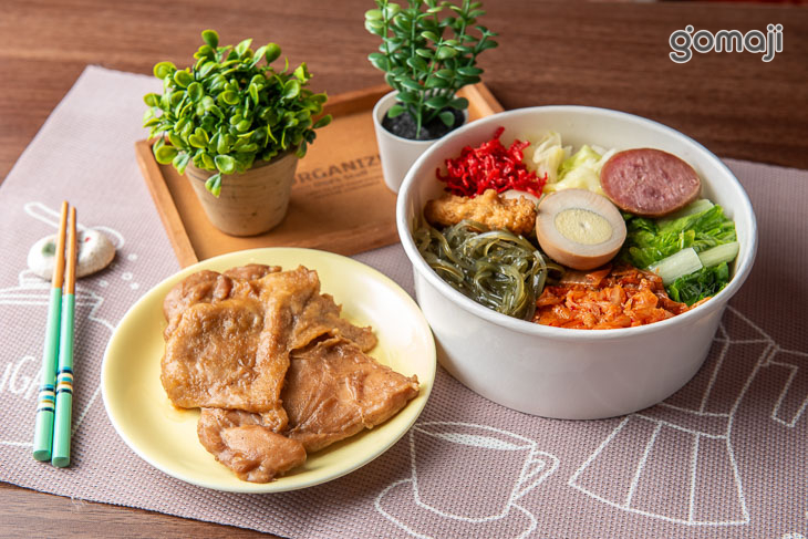 無骨雞腿盒餐