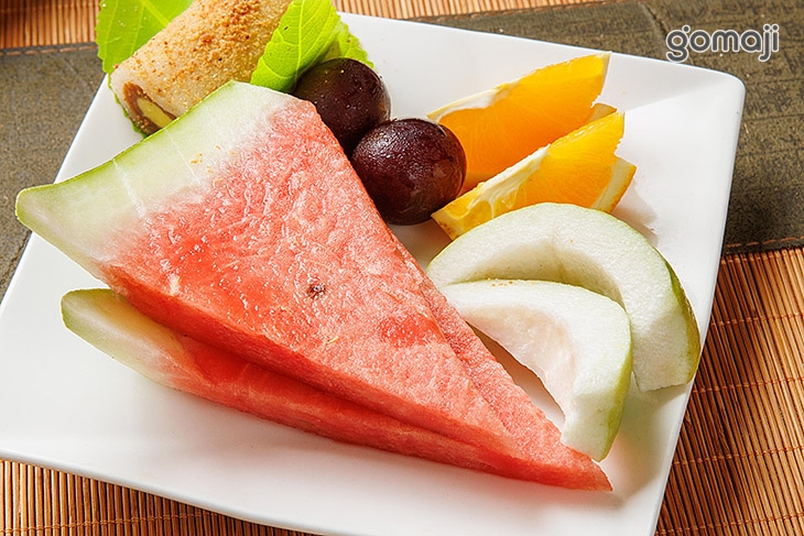 精緻美甜品＆寶島四季水果