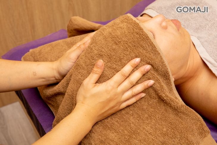 中式全身經絡油壓按摩