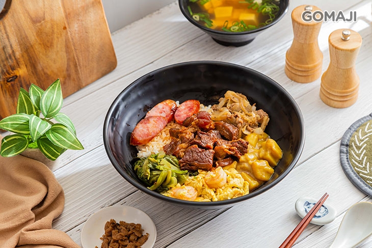 牛腩飯