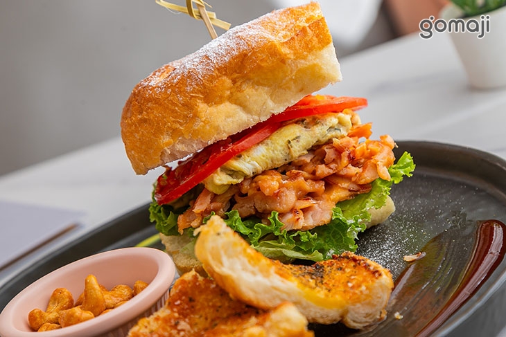 軟法式麵包-燻雞起司