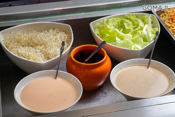 內用可享：白飯、自助吧無限供應