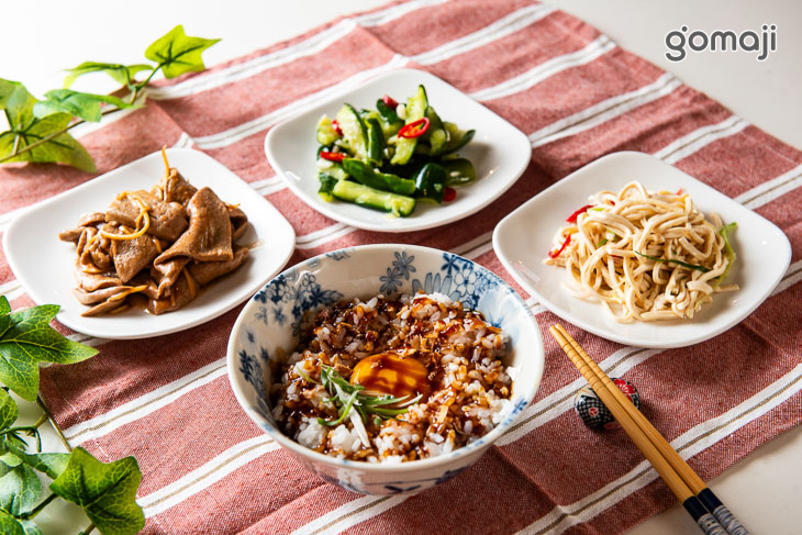 涼拌小黃瓜/麻油粉肝/涼拌干綠懷舊豬油拌飯