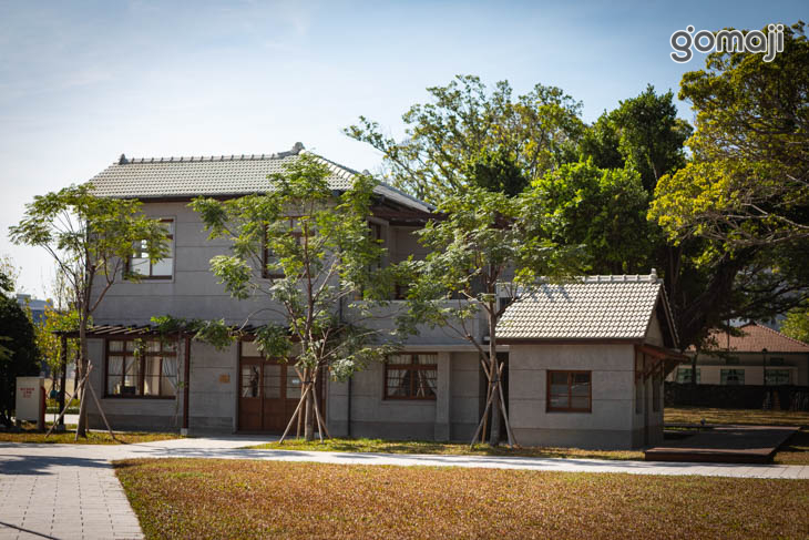 魯小お食事処-和牛可樂餅專賣店