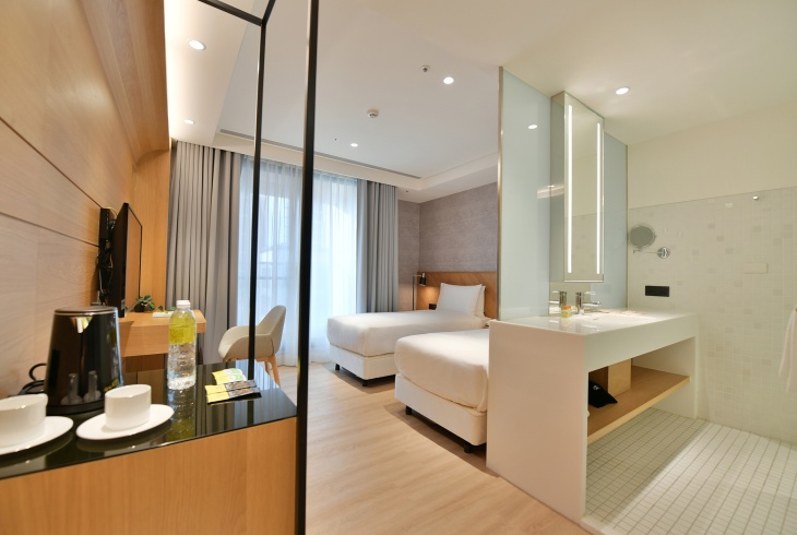 標準雙床房(新北三重水漾)