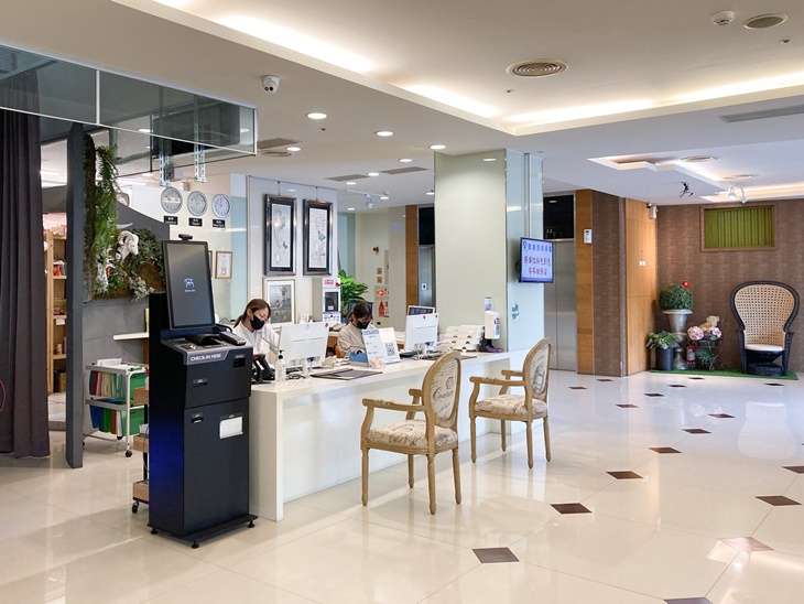 學產文教會館高雄美術館