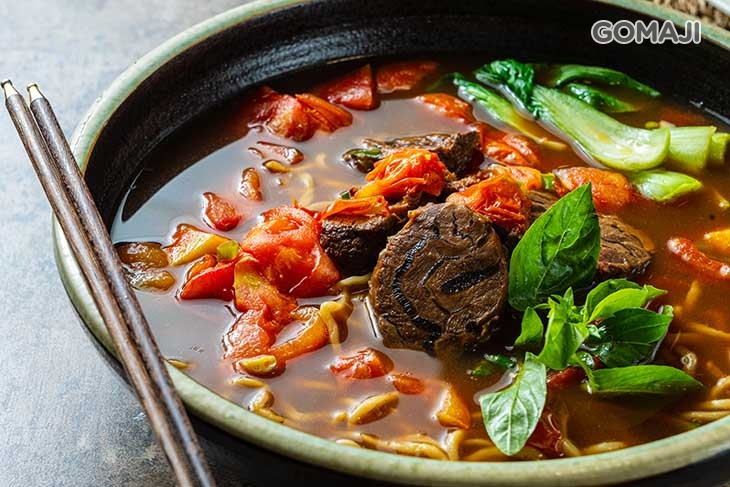 檸檬番茄牛肉麵