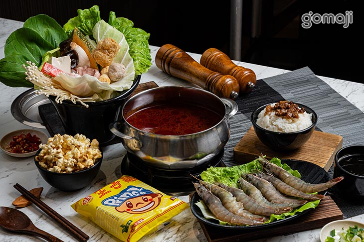 川味麻辣鍋+鮮蝦鍋