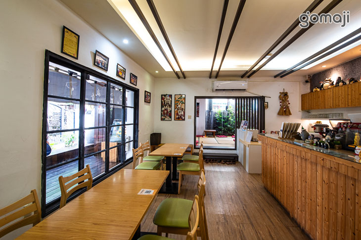 藏金_安平貓小巴