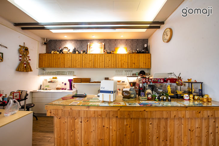 藏金_安平貓小巴