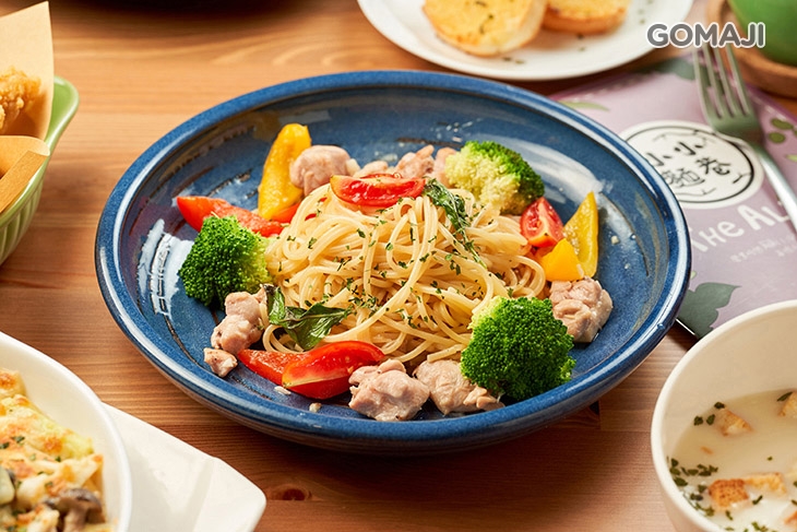 蒜香雞肉義大利麵 