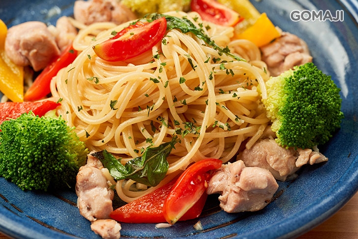 蒜香雞肉義大利麵 