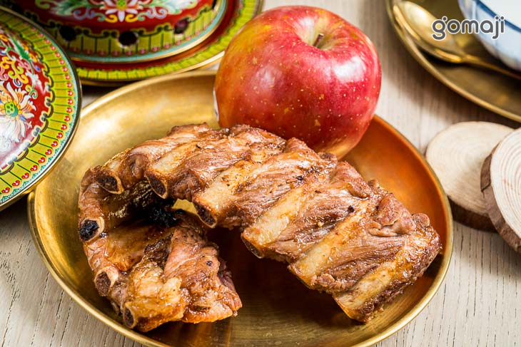 紅酒甜蘋豬肋排