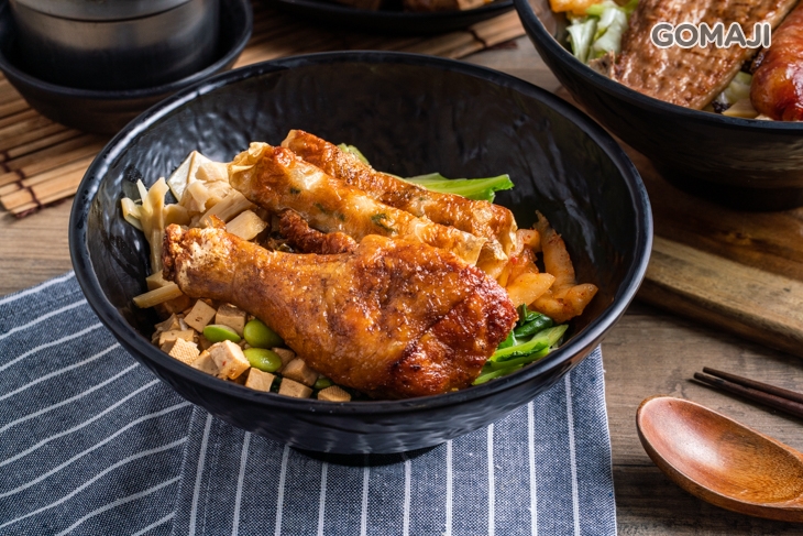 蝦捲雞腿飯