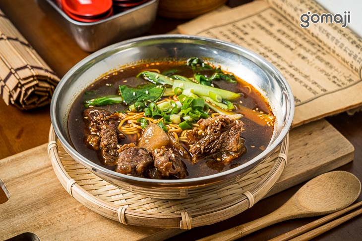 招牌紅燒牛肉麵