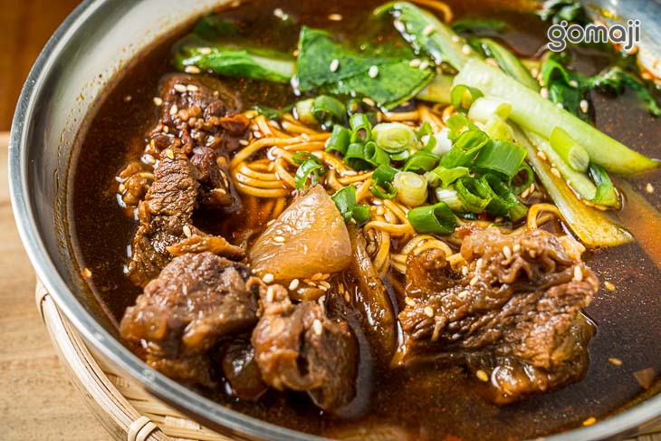 招牌紅燒牛肉麵