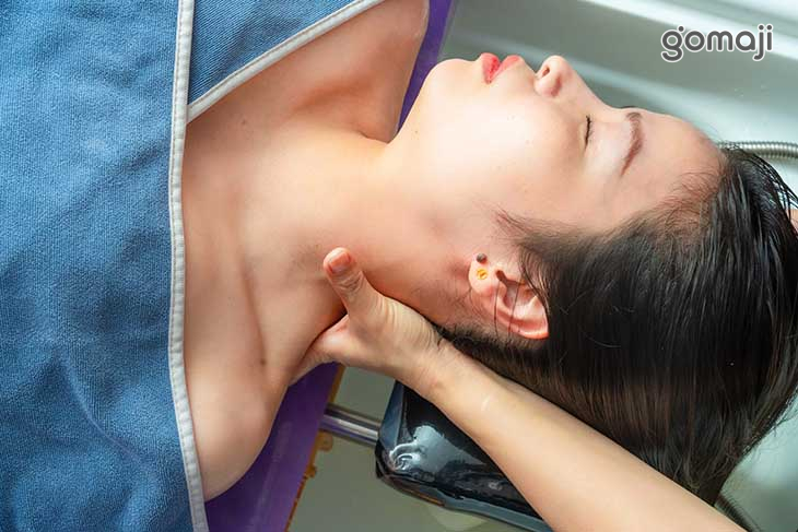 頭、肩頸、手精油舒壓