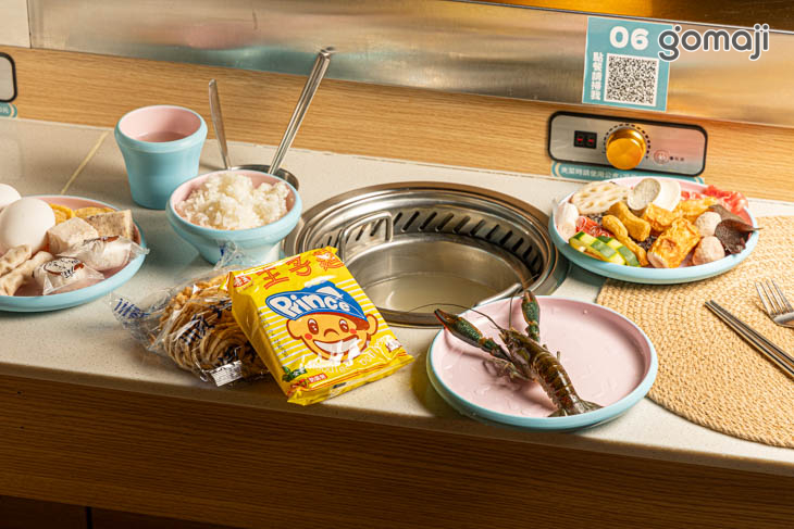 單人迴轉火鍋吃到飽