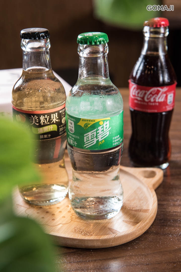 可樂/雪碧/蘋果汁(每瓶皆200ml) 三選一