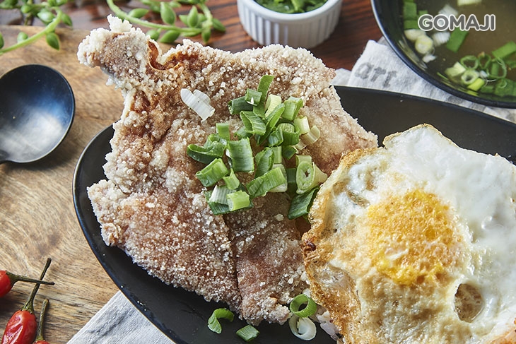 XL大排骨飯