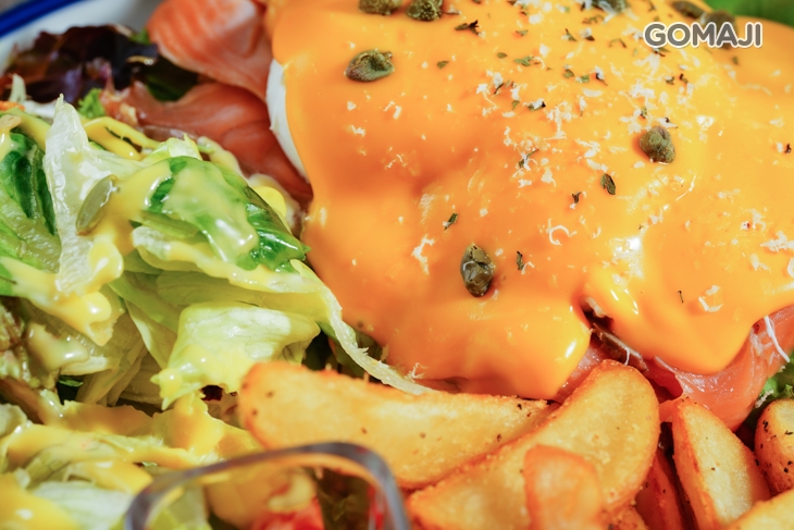 冷燻鮭魚班尼迪克蛋