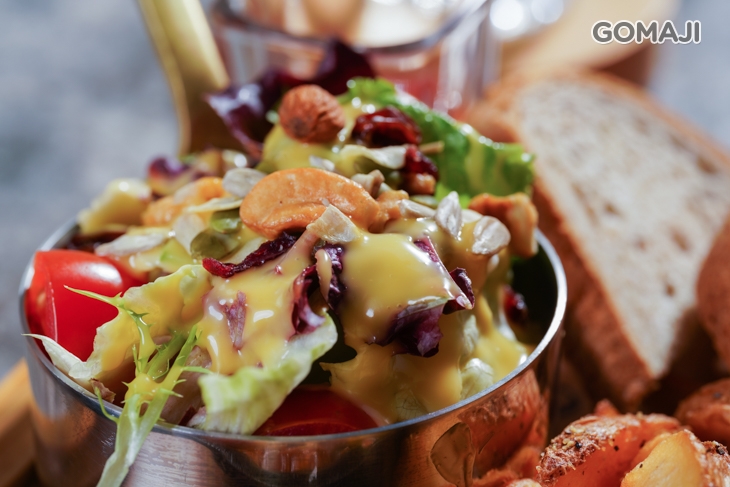 北義焗烤燉豬佐鄉村麵包