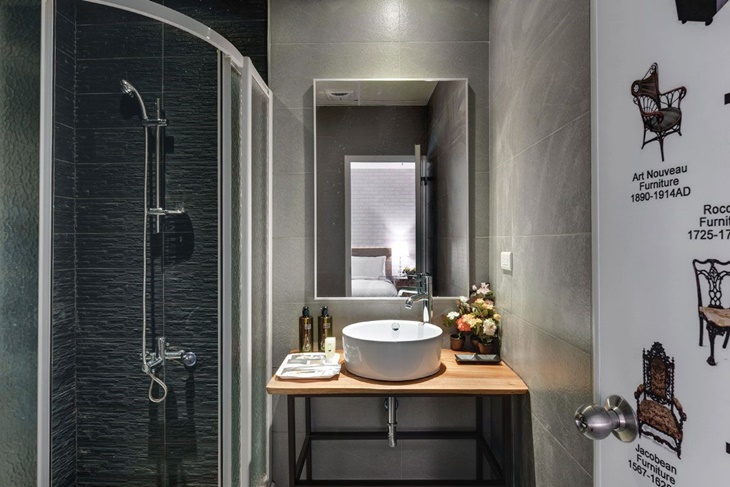 樂亞香草藝術旅店四人房