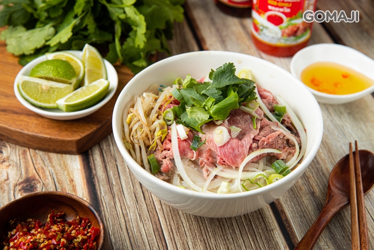 清湯生牛肉河粉