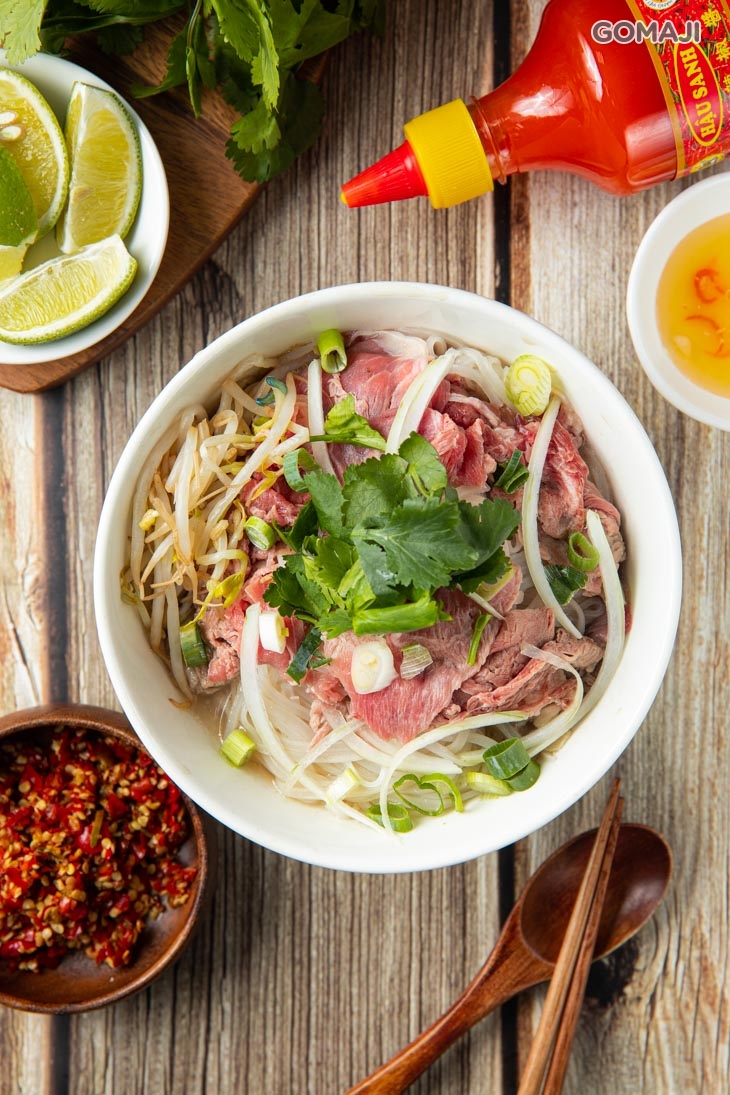 清湯生牛肉河粉