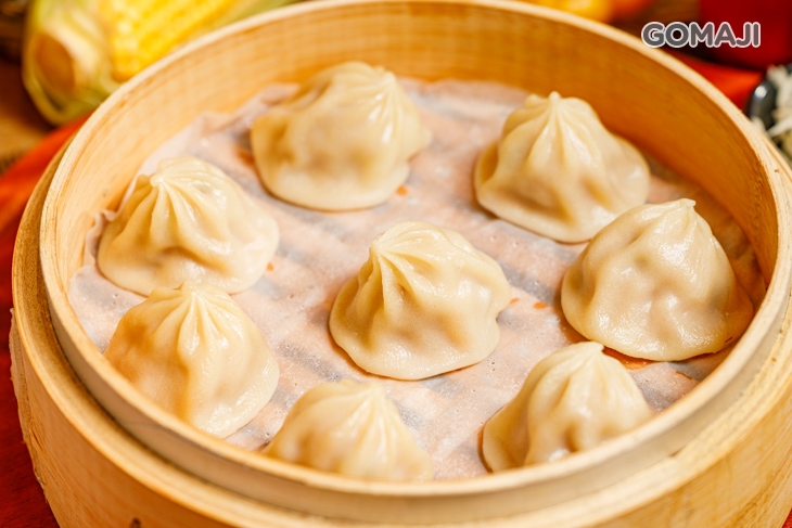 皮薄鮮嫩餡香小籠包