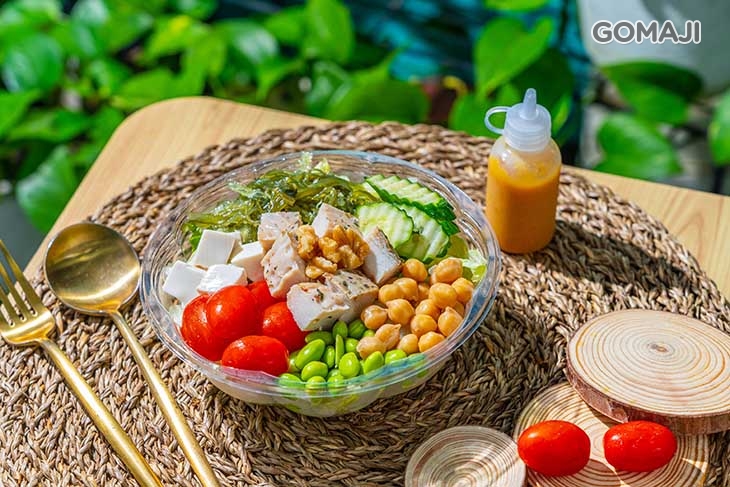 現煮食運動中沙拉(微辣金桔)