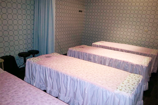 足藝泡腳養生會館(明倫店