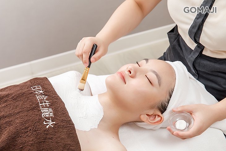 嫩白去角質課程-胸肩頸手