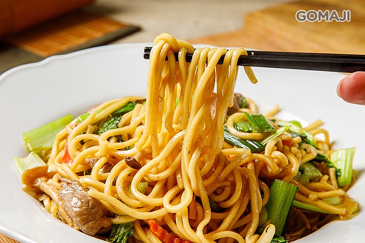 蔥爆牛肉炒麵
