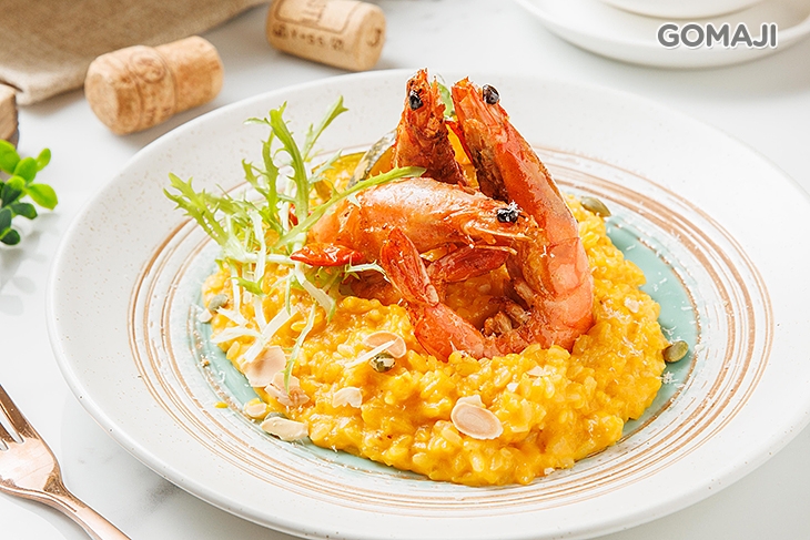 栗子南瓜燉飯襯鮮蝦