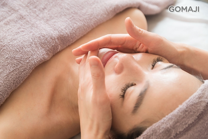 砭石溫炙臉部排贅水