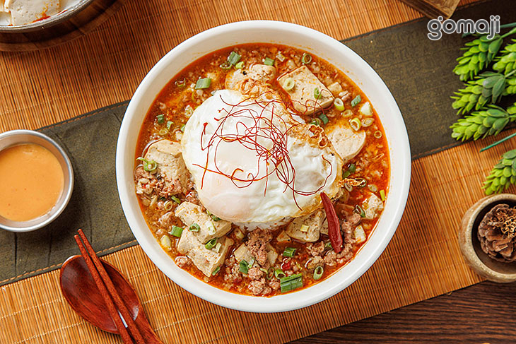 麻婆豆腐蓋飯